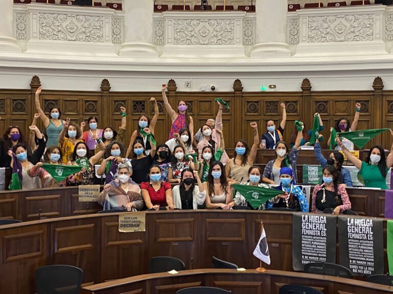 Lee más sobre el artículo Boletín diario: ¿Qué pasó este martes 15 de marzo en la Convención Constitucional?