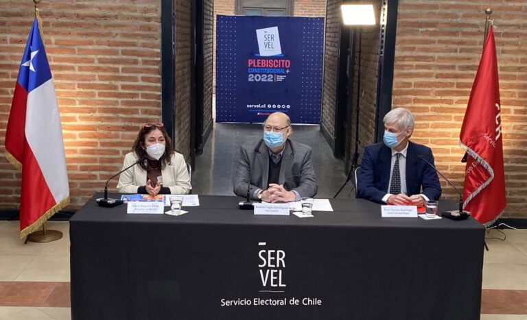 Lee más sobre el artículo Servel y Minsal reiteran que no se exigirá pase de movilidad para ingresar a locales de votación el día del plebiscito