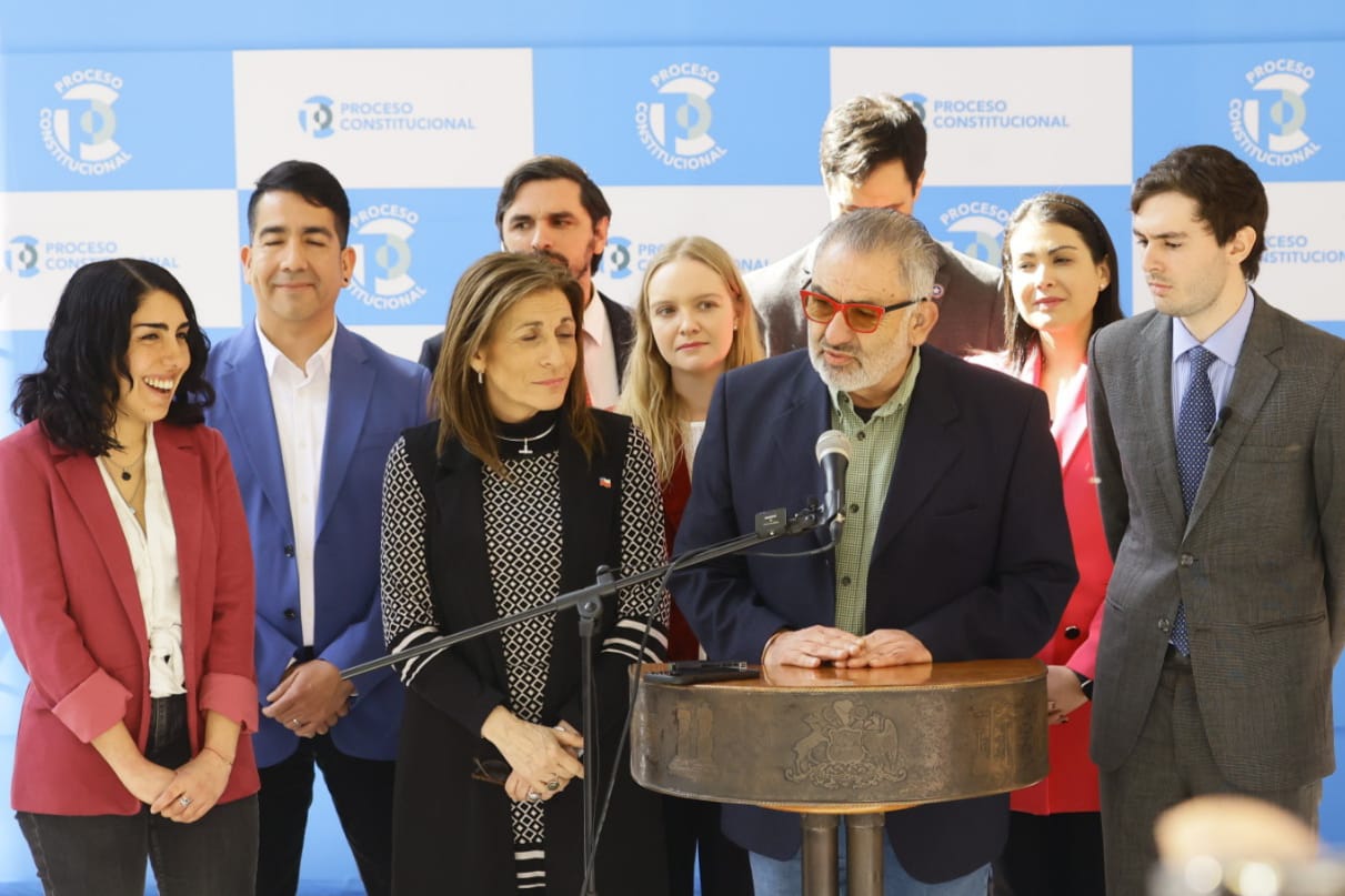 Lee más sobre el artículo Doble acuerdo para la deliberación de enmiendas: Cronograma y Mesa de Coordinación