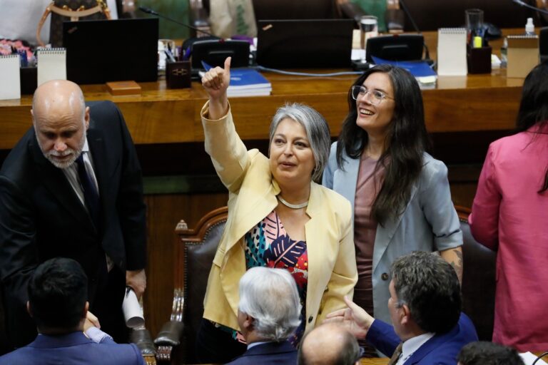 Lee más sobre el artículo Sin su corazón: Aprobada la reforma de pensiones